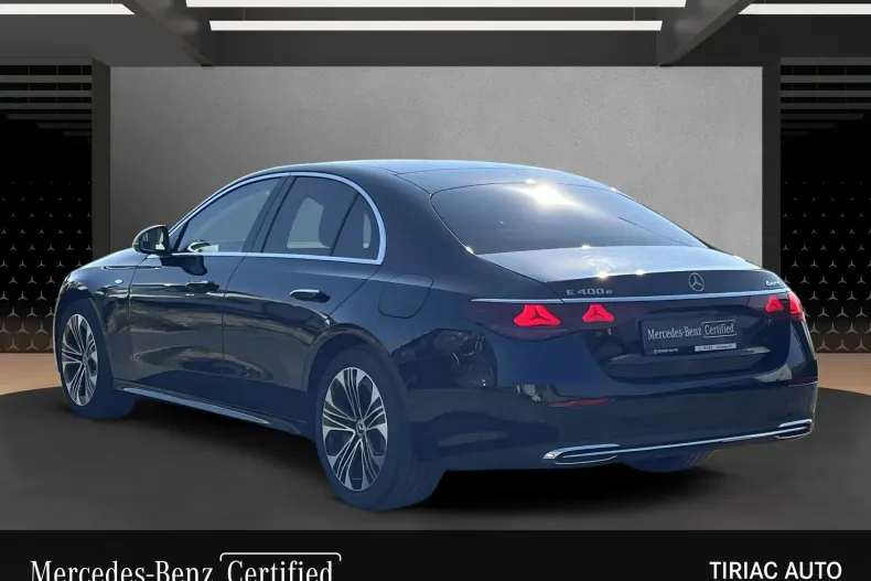 Mercedes-Benz E 400 (Clasa E) din 2025 cu 18.210 km - oferta MER243546 - foto 4
