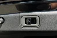 Mercedes-Benz E 200 (Clasa E) din 2025 cu 25.155 km - oferta MER243547 - foto 29
