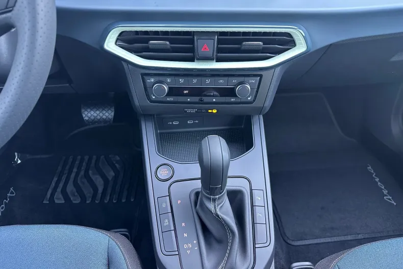 Seat Ibiza din 2025 cu 5 km - oferta SEA243548 - foto 14