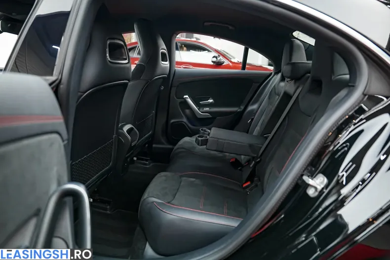 Mercedes-Benz CLA 200 (Clasa CLA) din 2024 cu 56.000 km - oferta MER243554 - foto 6