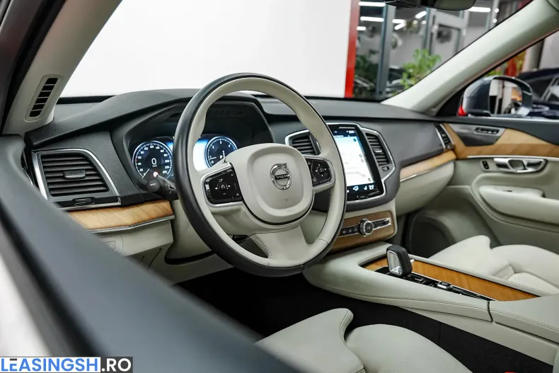 Volvo XC90 din 2022 cu 174.000 km - oferta VOL243555 - foto 8