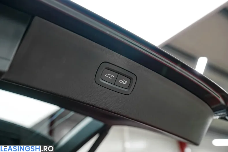 Volvo XC90 din 2022 cu 174.000 km - oferta VOL243555 - foto 40