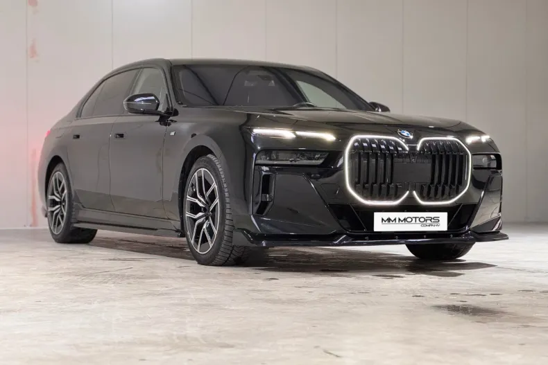 BMW 740d (Seria 7) din 2024 cu 61.800 km - oferta BMW243557 - foto 2