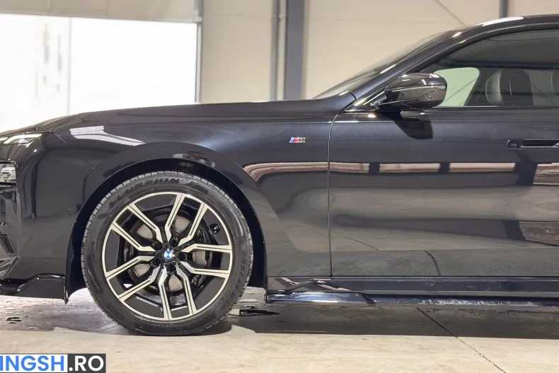 BMW 740d (Seria 7) din 2024 cu 61.800 km - oferta BMW243557 - foto 32