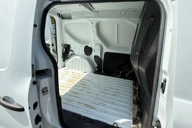 Renault Express din 2022 cu 72.572 km - oferta REN243566 - foto 16
