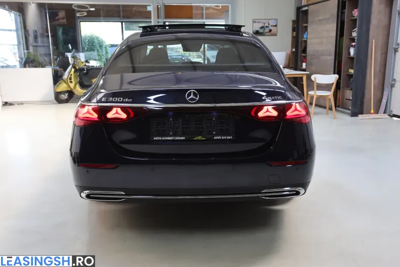 Mercedes-Benz E 300 (Clasa E) din 2024 cu 118.000 km - oferta MER243570 - foto 6
