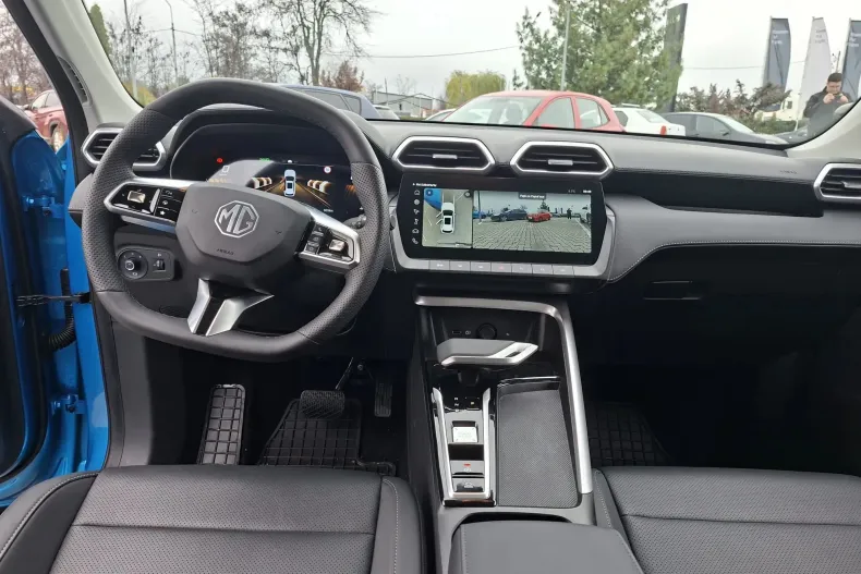 MG ZS HEV din 2025 cu 400 km - oferta MG0243572 - foto 14