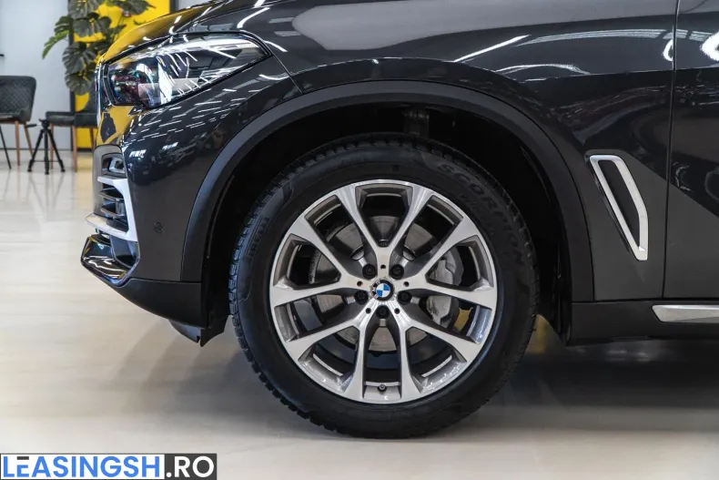 BMW X5 (Seria X) din 2020 cu 82.300 km - oferta BMW243577 - foto 40