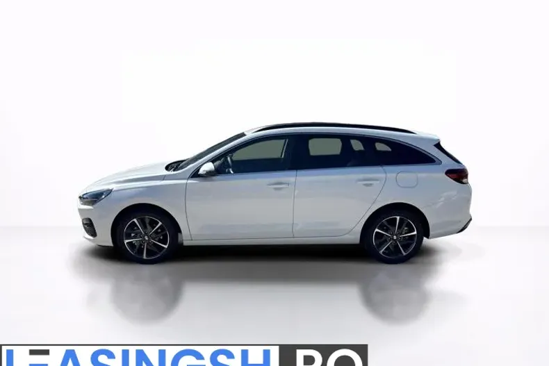 Hyundai i30 din 2026 cu 10 km - oferta HYU243580 - foto 2
