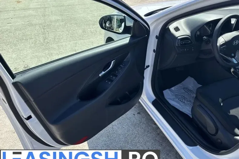 Hyundai i30 din 2026 cu 10 km - oferta HYU243580 - foto 10
