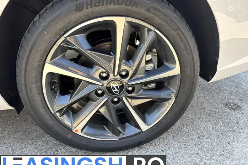 Hyundai i30 din 2026 cu 10 km - oferta HYU243580 - foto 18