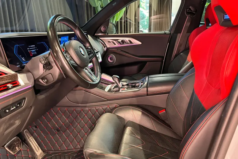 BMW XM (Seria X) din 2023 cu 49.850 km - oferta BMW243585 - foto 18