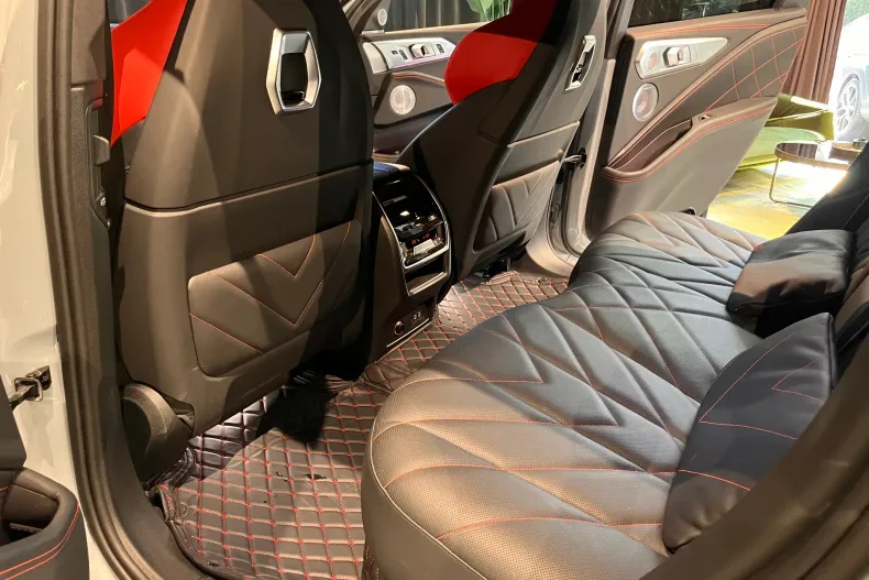 BMW XM (Seria X) din 2023 cu 49.850 km - oferta BMW243585 - foto 29