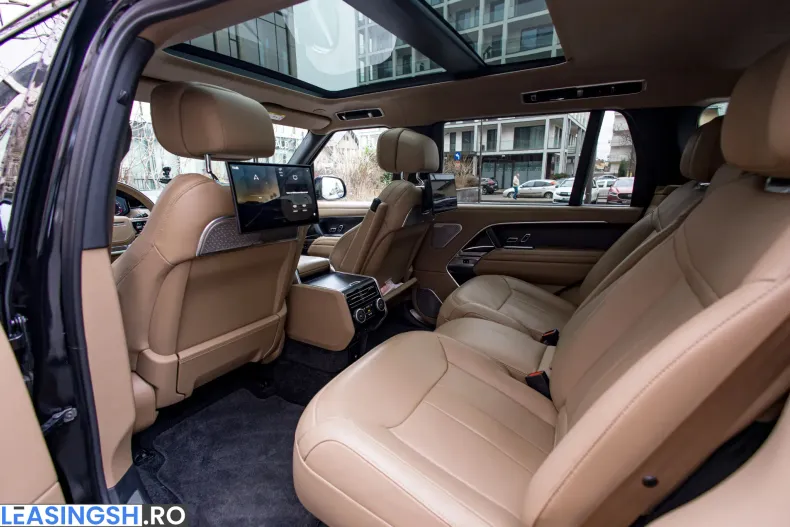 Land Rover Range Rover din 2024 cu 35.000 km - oferta LAN243586 - foto 30