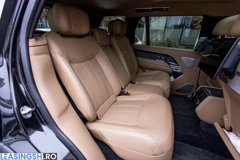 Land Rover Range Rover din 2024 cu 35.000 km - oferta LAN243586 - foto 32