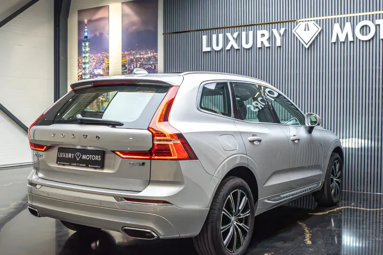 Volvo XC60 din 2020 cu 165.200 km - oferta VOL243590 - foto 5