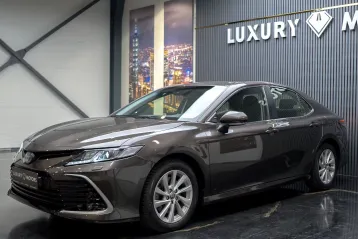 Toyota Camry din 2022 - oferta TOY243591