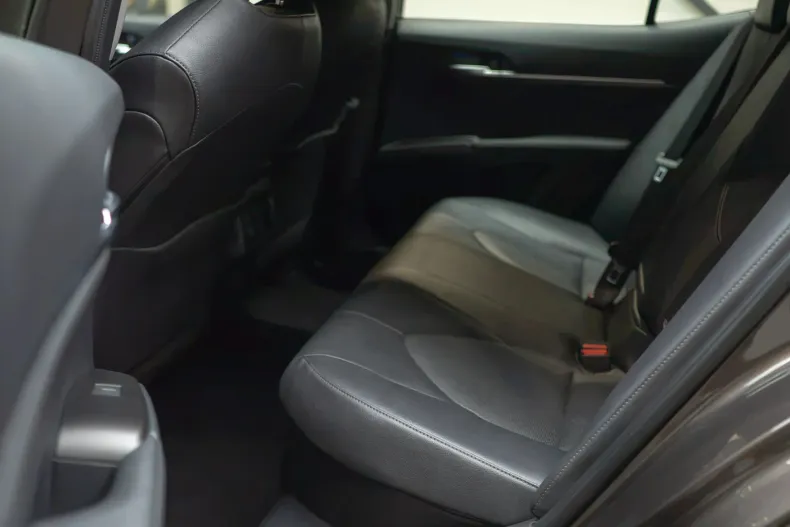 Toyota Camry din 2022 cu 114.000 km - oferta TOY243591 - foto 22