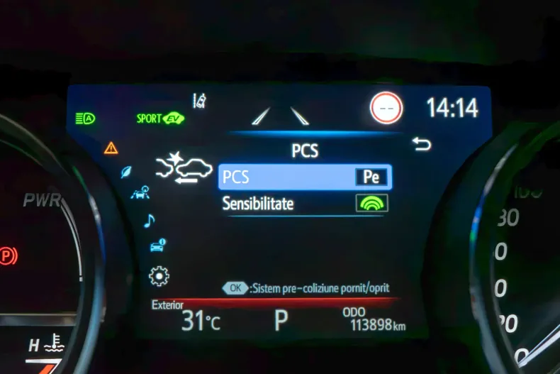 Toyota Camry din 2022 cu 114.000 km - oferta TOY243591 - foto 39