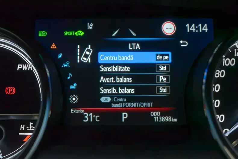 Toyota Camry din 2022 cu 114.000 km - oferta TOY243591 - foto 40