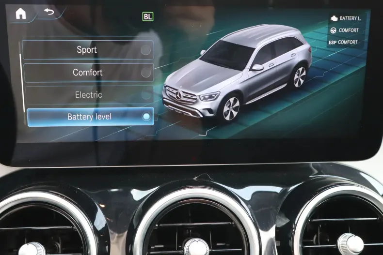 Mercedes-Benz GLC 300 (Clasa GLC) din 2021 cu 133.639 km - oferta MER243594 - foto 32
