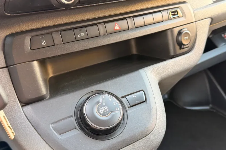 Opel Vivaro din 2021 cu 137.230 km - oferta OPE243596 - foto 10