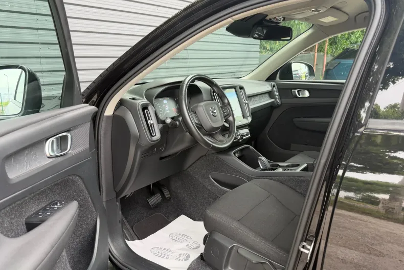 Volvo XC40 din 2020 cu 165.000 km - oferta VOL243602 - foto 13