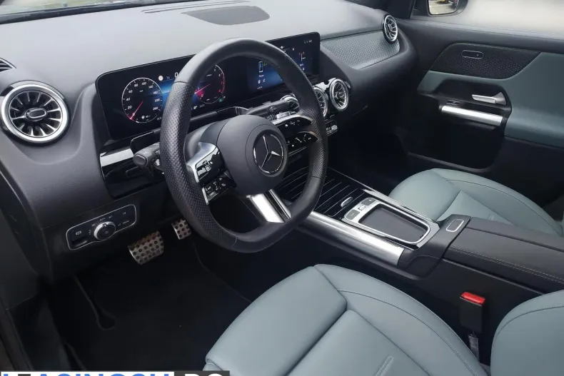 Mercedes-Benz GLA 220 (Clasa GLA) din 2024 cu 34.522 km - oferta MER243609 - foto 9