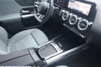Mercedes-Benz GLA 220 (Clasa GLA) din 2024 cu 34.522 km - oferta MER243609 - foto 12
