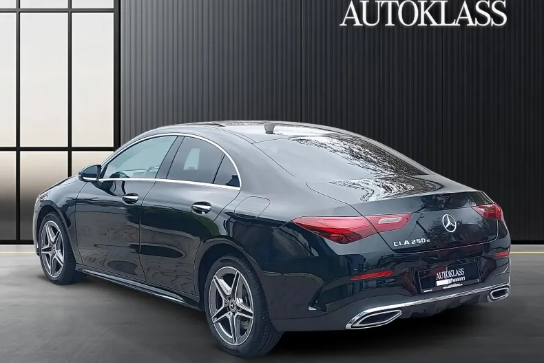 Mercedes-Benz CLA 250 (Clasa CLA) din 2024 cu 17.172 km - oferta MER243610 - foto 3