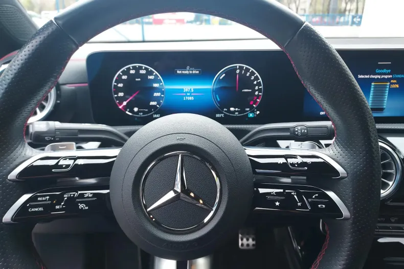 Mercedes-Benz CLA 250 (Clasa CLA) din 2024 cu 17.172 km - oferta MER243610 - foto 10