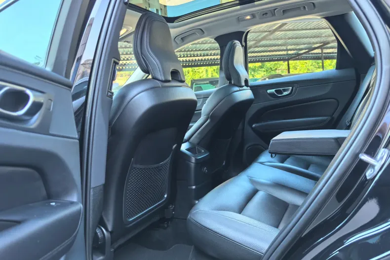 Volvo XC60 din 2023 cu 148.100 km - oferta VOL243611 - foto 15