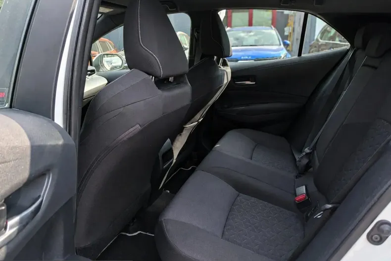 Toyota Corolla din 2022 cu 75.956 km - oferta TOY243613 - foto 13