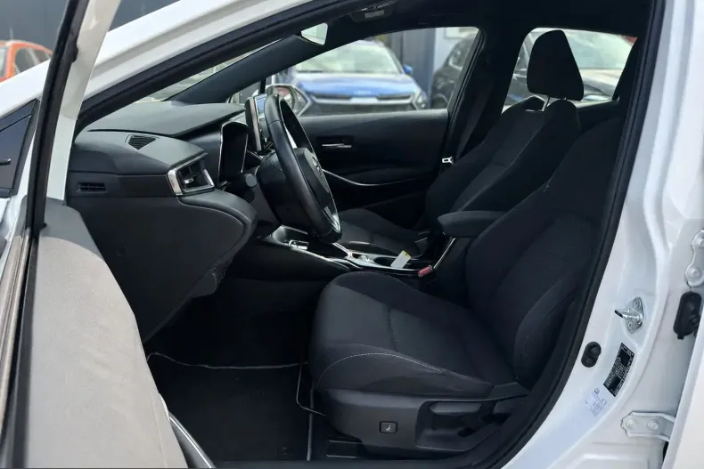 Toyota Corolla din 2022 cu 75.956 km - oferta TOY243613 - foto 19