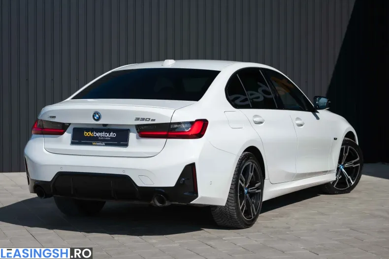 BMW 330e (Seria 3) din 2022 cu 167.650 km - oferta BMW243614 - foto 6