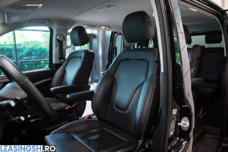 Mercedes-Benz V 300 (Clasa V) din 2023 cu 64.516 km - oferta MER243618 - foto 17