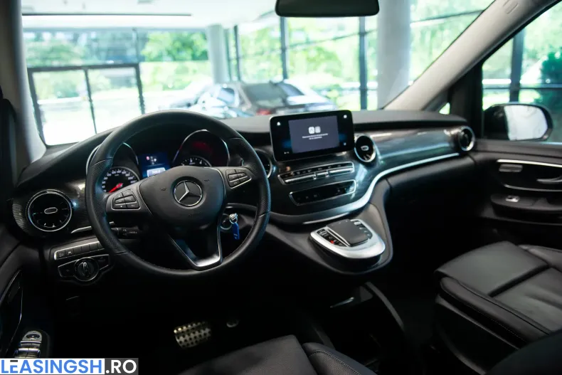 Mercedes-Benz V 300 (Clasa V) din 2023 cu 64.516 km - oferta MER243618 - foto 18