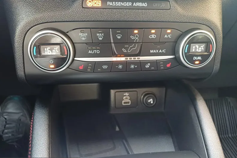 Ford Kuga din 2022 cu 53.670 km - oferta FOR243638 - foto 31