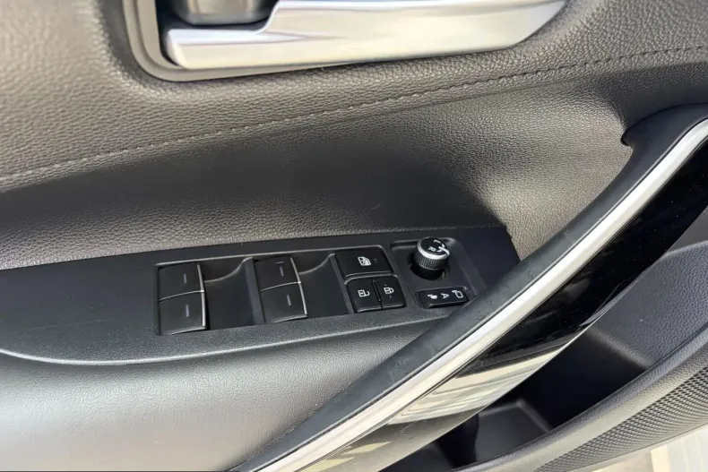 Toyota Corolla din 2022 cu 145.740 km - oferta TOY243639 - foto 15