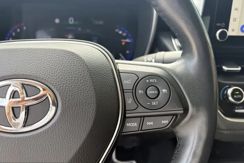 Toyota Corolla din 2022 cu 145.740 km - oferta TOY243639 - foto 20