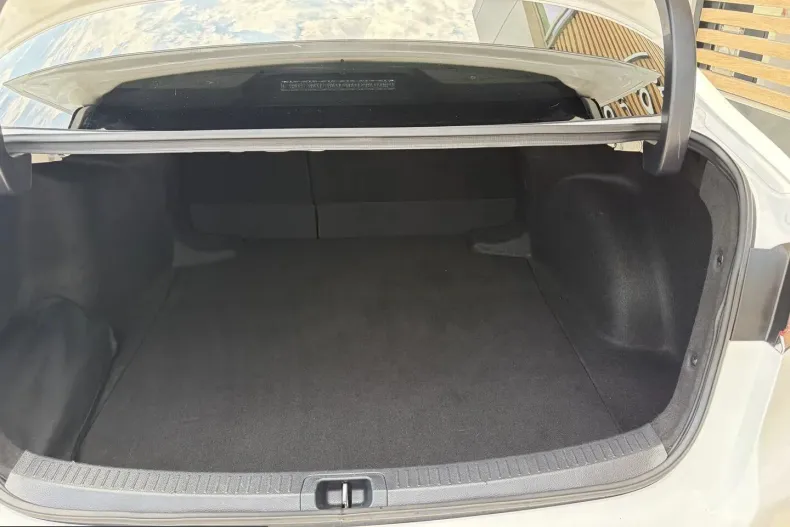 Toyota Corolla din 2022 cu 145.740 km - oferta TOY243639 - foto 31