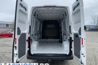 Volkswagen Crafter din 2026 cu 5 km - oferta VOL243643 - foto 5