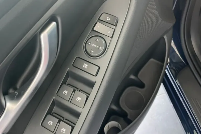 Hyundai i30 din 2026 cu 6 km - oferta HYU243646 - foto 31