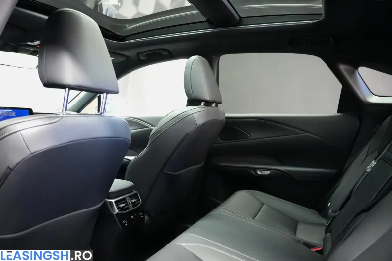 Lexus Seria RX din 2024 cu 10 km - oferta LEX243654 - foto 8