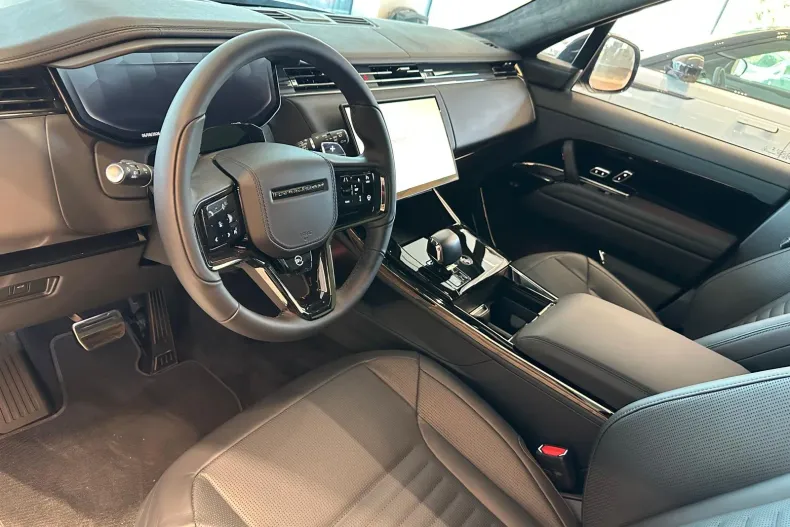 Land Rover Range Rover Sport din 2025 cu 1 km - oferta LAN243658 - foto 13