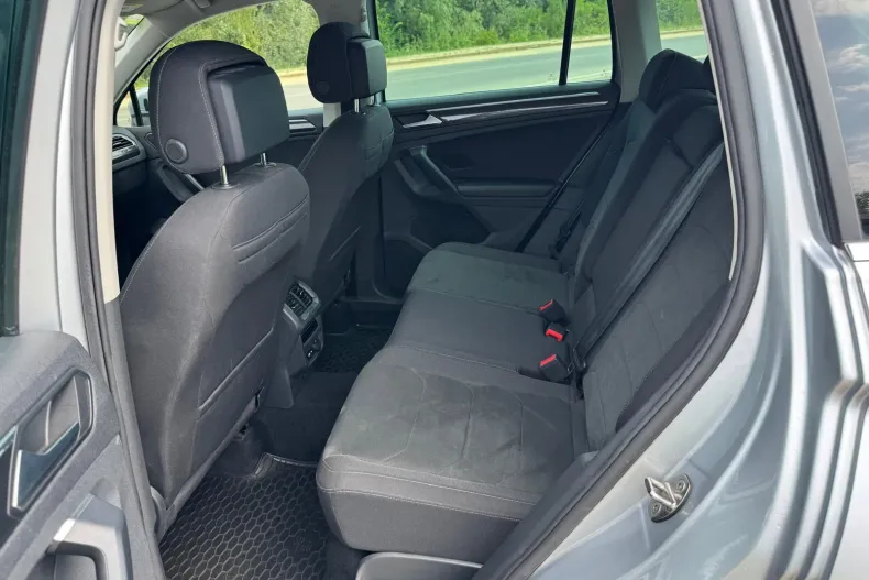 Volkswagen Tiguan din 2022 cu 65.546 km - oferta VOL243663 - foto 5