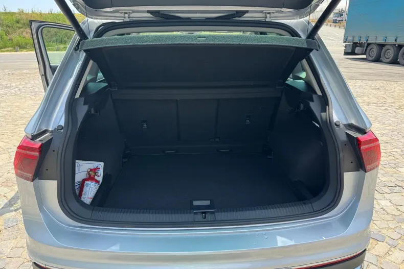 Volkswagen Tiguan din 2022 cu 65.546 km - oferta VOL243663 - foto 15