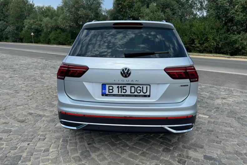 Volkswagen Tiguan din 2022 cu 65.546 km - oferta VOL243663 - foto 19