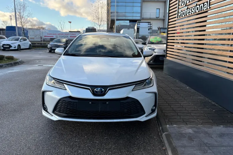 Toyota Corolla din 2026 cu 4 km - oferta TOY243665 - foto 7
