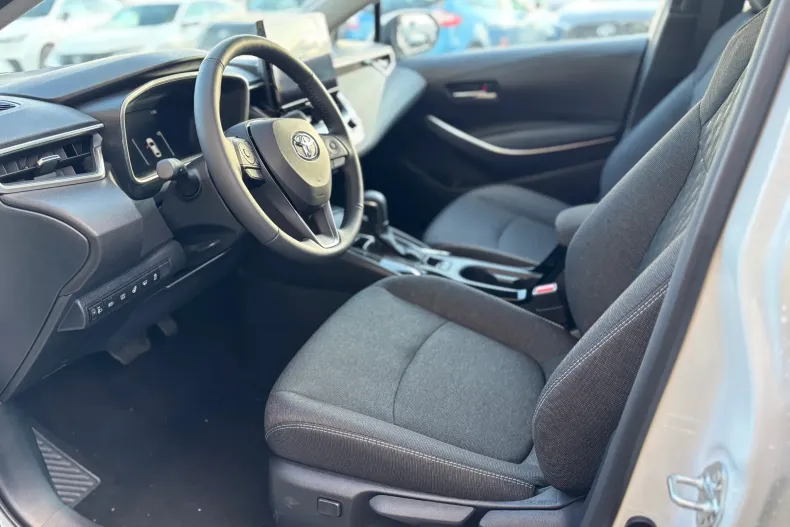 Toyota Corolla din 2026 cu 4 km - oferta TOY243665 - foto 16